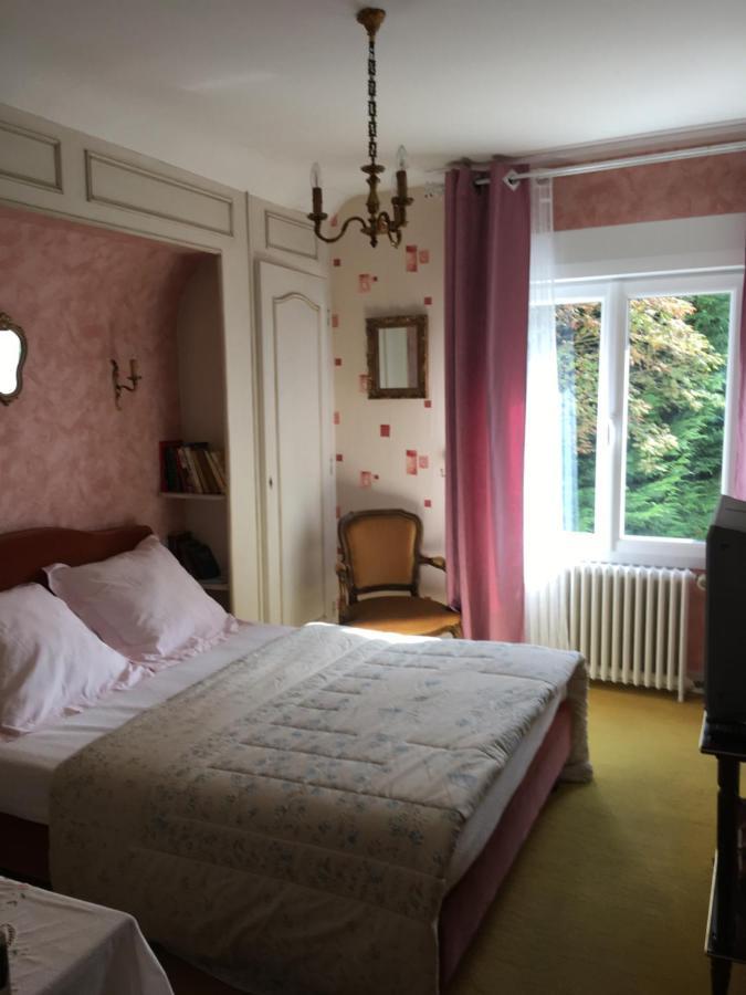 Maison Proche De Barfleur Accolee A Un Commerce Anneville-en-Saire 外观 照片