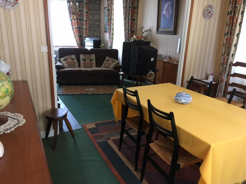 Maison Proche De Barfleur Accolee A Un Commerce Anneville-en-Saire 外观 照片